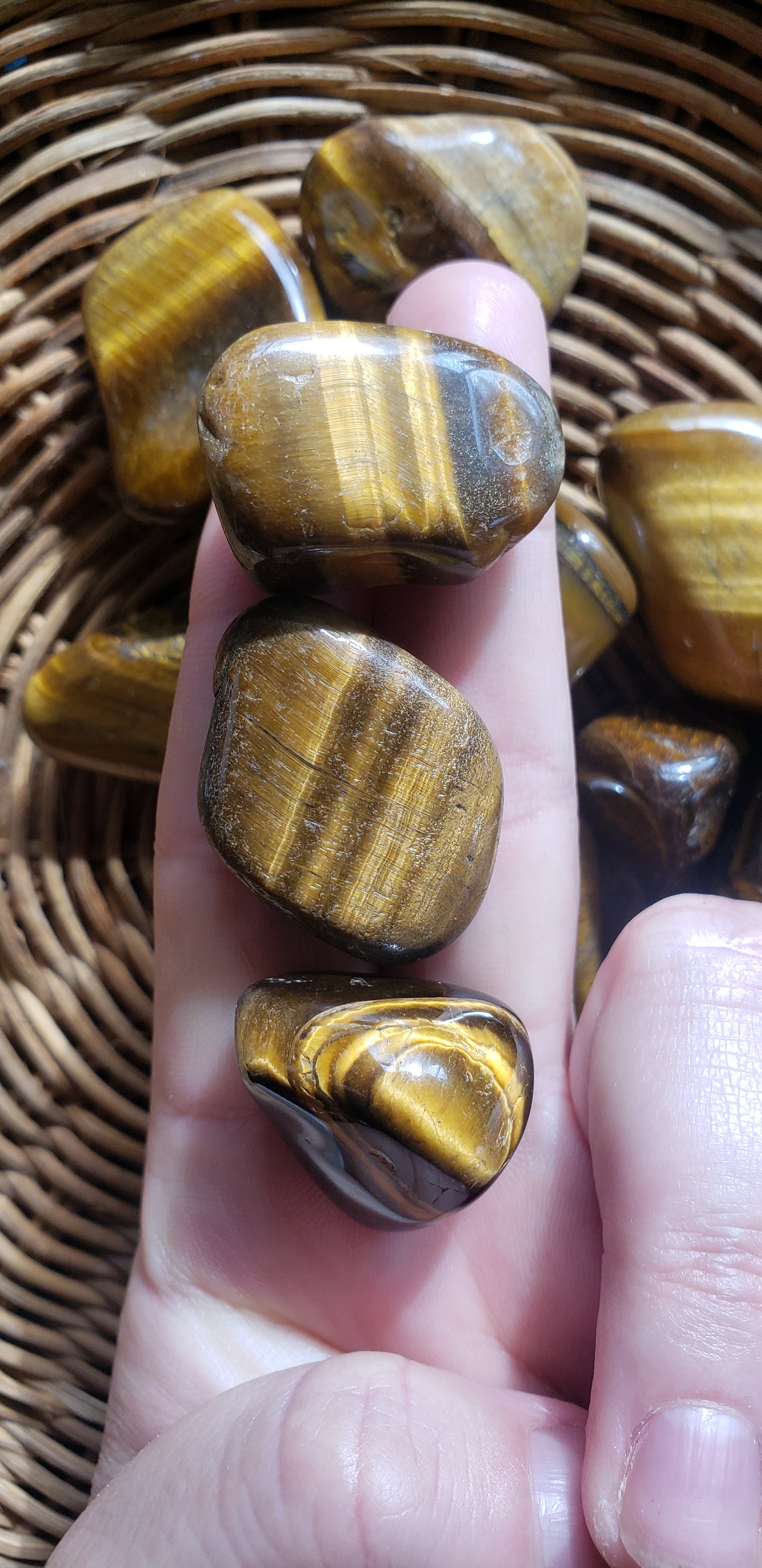 Tigers Eye Tumbled Stone