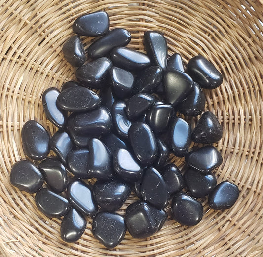 Black Obsidian Tumbled Stone (small)