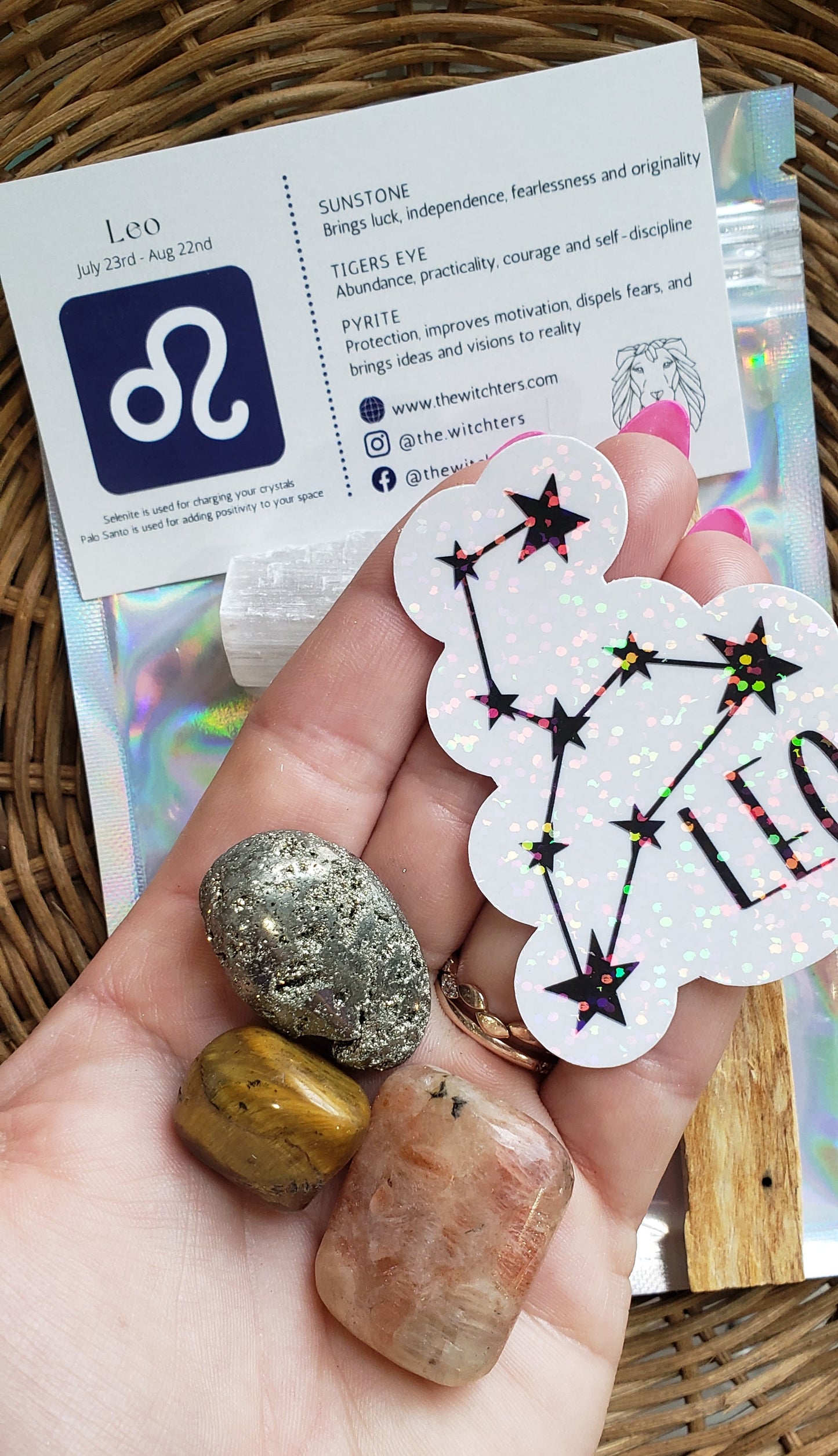 Leo Zodiac Crystal Set