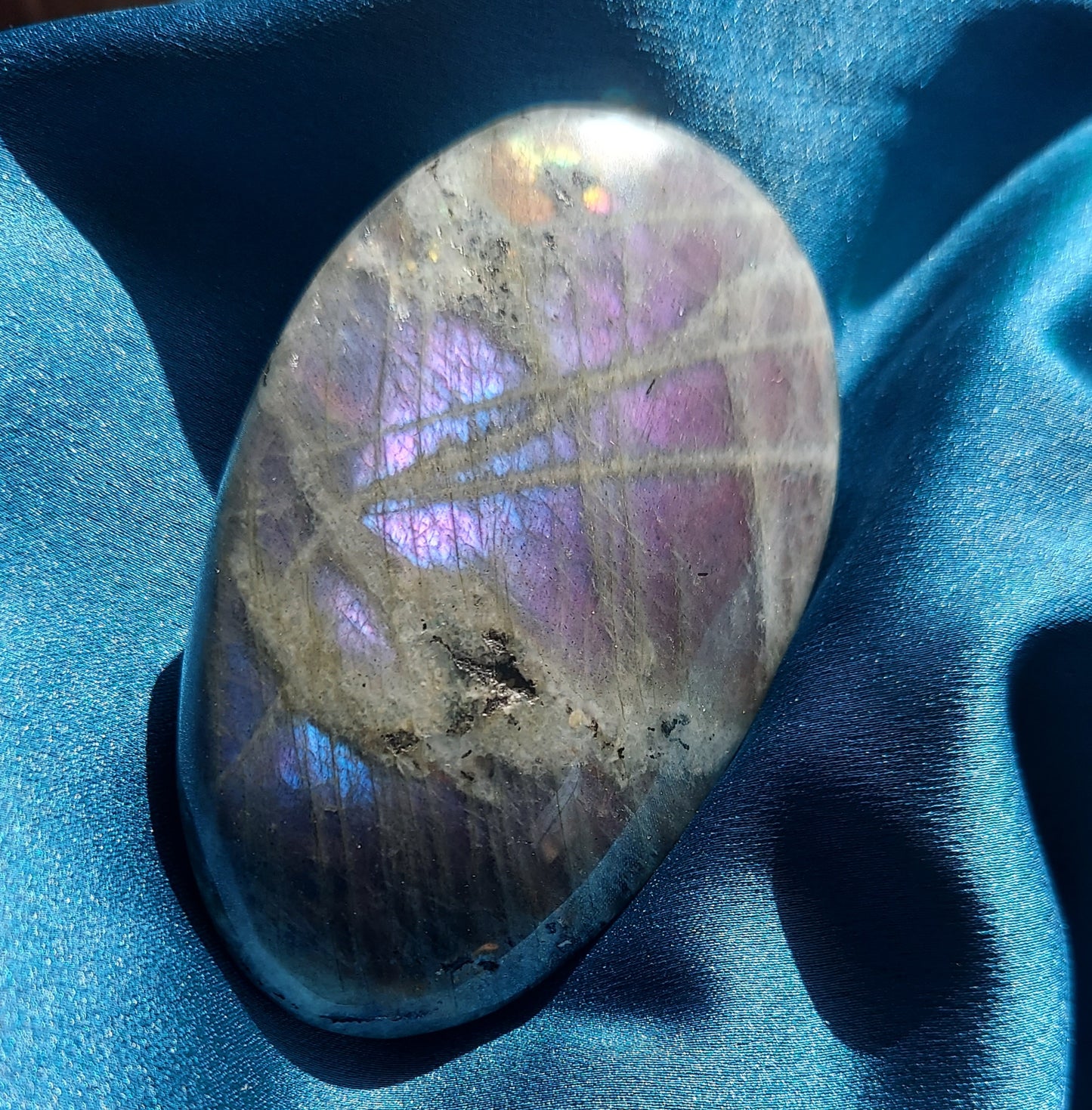 Flashy Purple Labradorite Palm Stone (Rare)