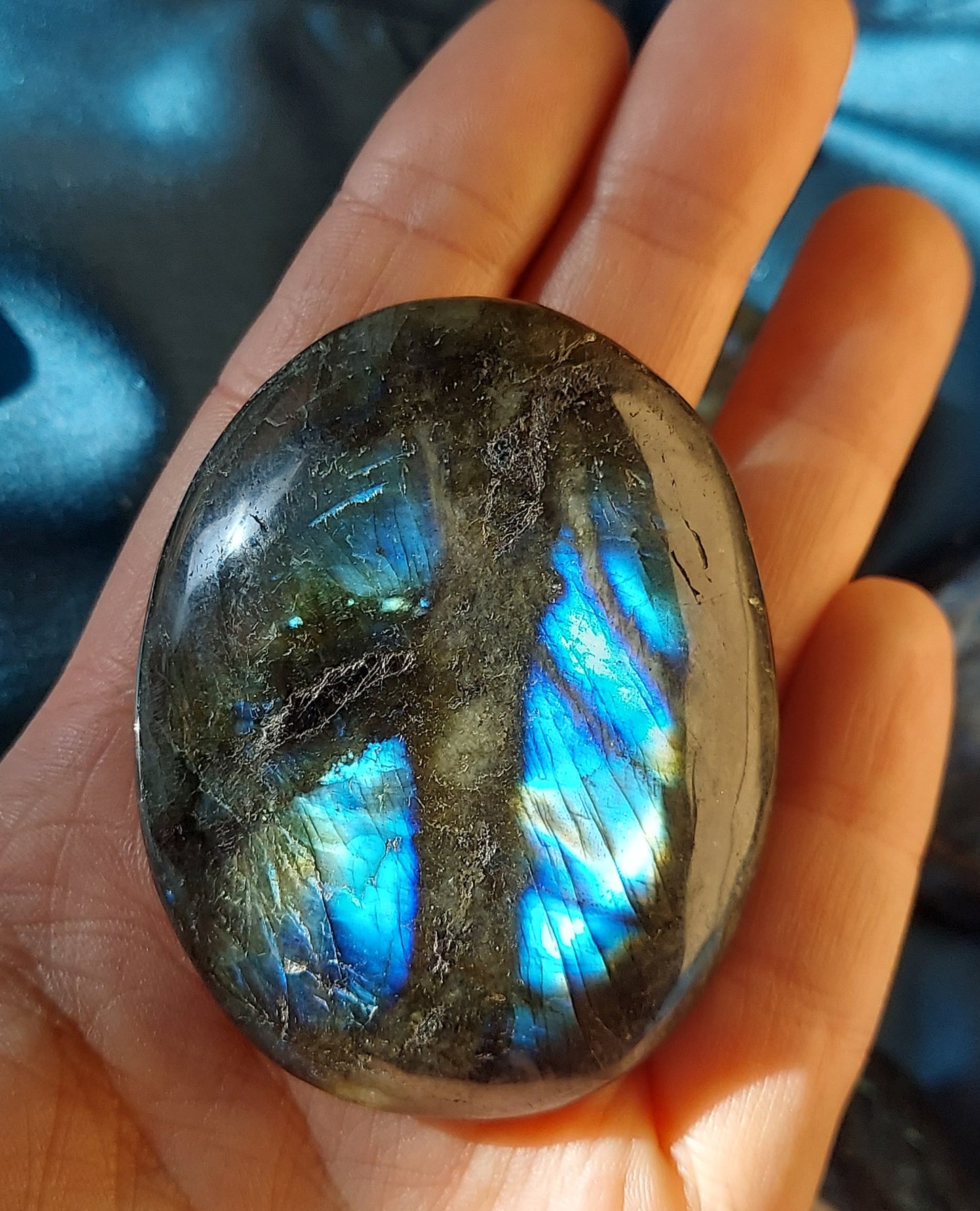 Authentic Labradorite Polished Palm Stones