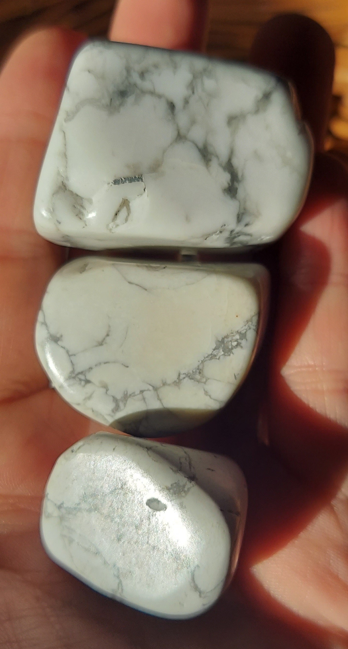 Howlite Tumbled Stone