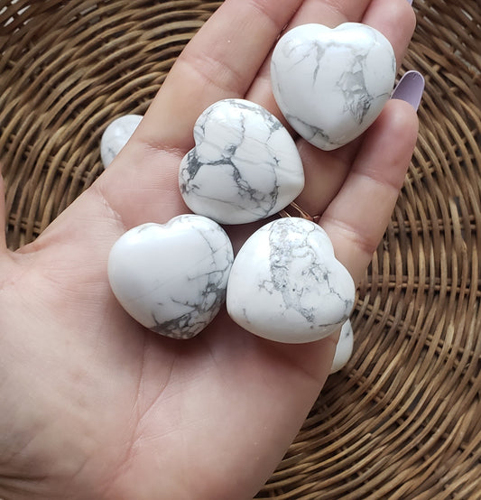 Howlite Heart