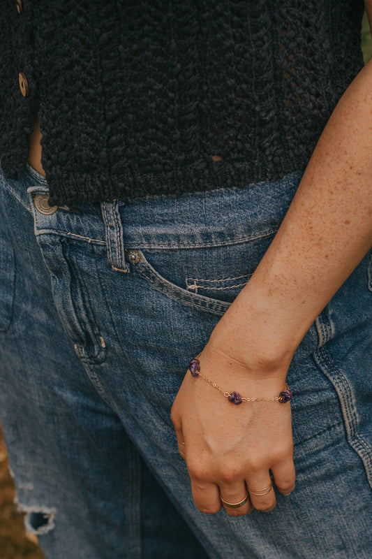 Gold Tone Raw Amethyst Crystal Link Bracelet